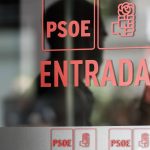 La UCO en Ferraz | Directo: Feijóo urge a Sánchez a convocar ya elecciones y le recuerda el mandamiento "no robarás"