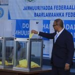 La Unión Africana ruega al Gobierno somalí y a la oposición que vuelvan a negociar para evitar un colapso político