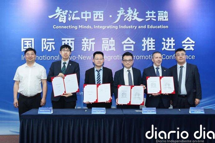 La UPV impulsa en China alianzas con Huawei y Unitree Robotics para conectar formación, investigación y empresa