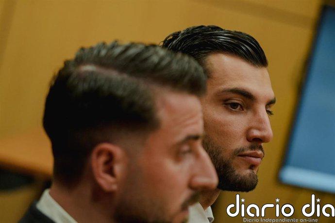 La víctima de Rafa Mir relata dos agresiones sexuales: "Me pongo a llorar, me cuesta respirar, le digo que pare"