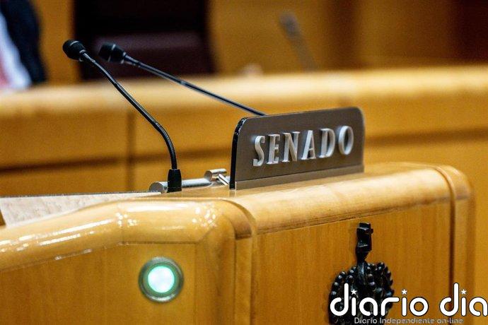 Las otras actividades de los senadores: consultoría sanitaria, tertulias televisivas y trabajos agrarios
