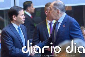 Lavrov insta a Rubio a evacuar a los diplomáticos de EEUU de Kiev