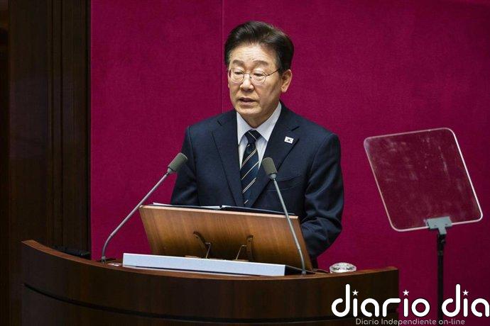 Lee apuesta por endurecer las sanciones contra los discursos de odio y las burlas en Internet