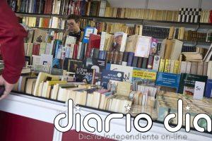Libreros y editores muestran "preocupación pero relativa" por la visita del Papa en el arranque de la Feria del Libro