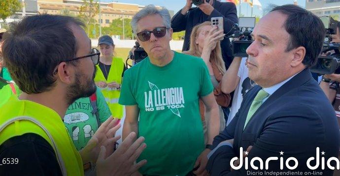 Llorca a docentes: "¿No somos capaces de ponernos de acuerdo? Pues tenemos un suspenso por ambas partes"