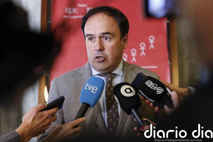 Llorca anuncia que este jueves harán una propuesta a los sindicatos docentes sobre "todos los temas que reivindican"