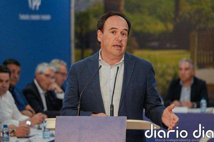 Llorca ve un avance el acuerdo salarial para docentes con ANPE y CSIF y espera que mañana se firme el pacto definitivo
