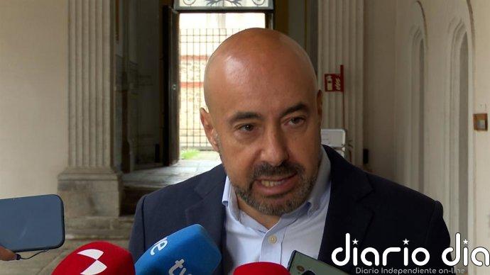 Lobo (UGT) apela "al entendimiento, el diálogo y la cautela" en la negociación de Renault