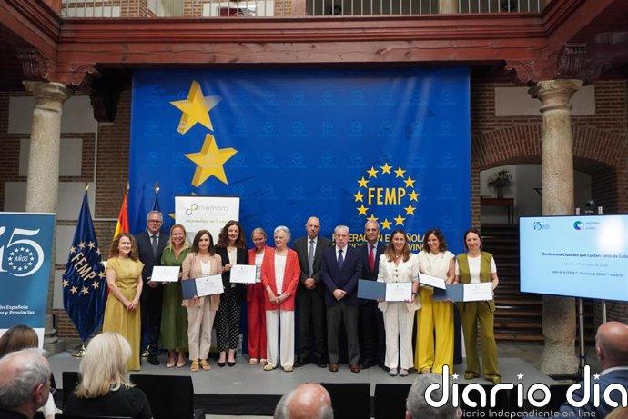 Logroño, Las Palmas, Jerez, Manresa, Santander y Santurce reciben el distintivo 'Ciudades que cuidan' de la FEMP