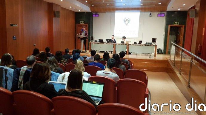 Los estudiantes de la Universidad de Granada estarán llamados este mes a un paro académico general