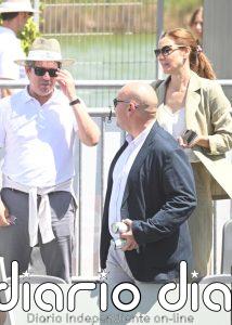 Los padres de Carlos Alcaraz vuelven a sufrir y disfrutar en la grada con el pequeño Jaime en la Caja Mágica