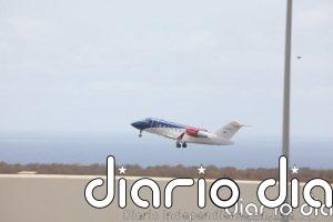 Los pasajeros del MV Hondius se bajarán del crucero a una "barcaza" y les trasladarán a su avión por turnos