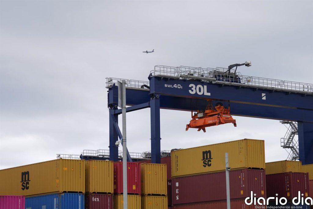 Los precios de exportaciones industriales suben un 3,7% en abril, su mayor alza en más de un año