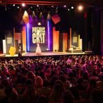 Los Premis Crit a la creación digital en catalán reconocen a Laura Grau, 'Ets i Uts' y 'Guarres!'