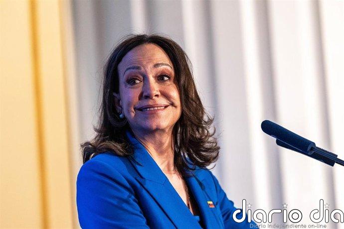 Machado se reúne con la oposición venezolana en Panamá y confirma su candidatura a unas próximas elecciones