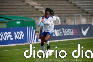 Magou Doucouré ya está "consciente y estable" tras desplomarse en un partido del Hamburgo