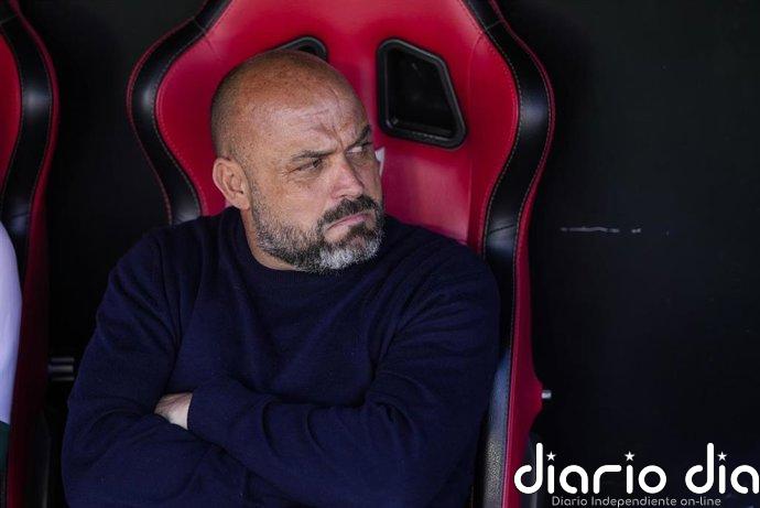 Manolo González seguirá una temporada en el Espanyol