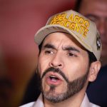 Matan a dos integrantes de la campaña del candidato derechista De La Espriella a dos semanas de elecciones en Colombia