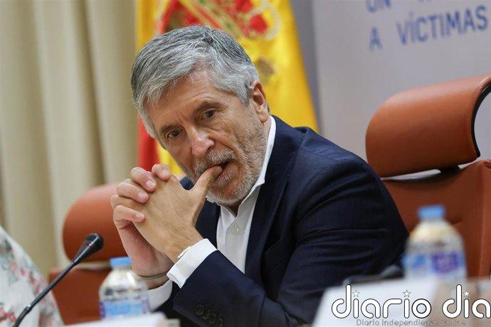 Medio millar de académicos exigen a Marlaska que 'libere' la documentación histórica del Archivo de Interior