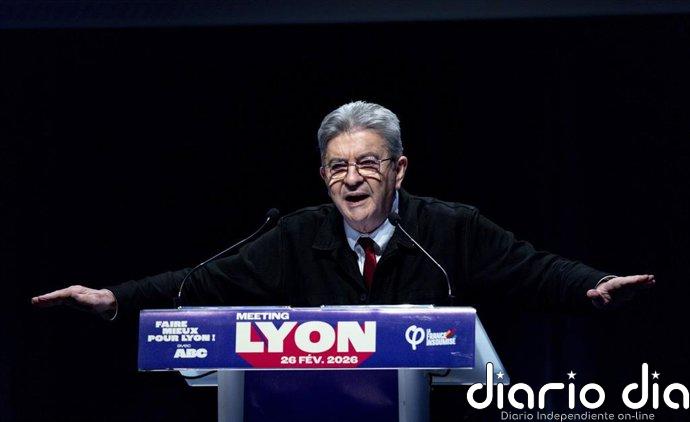 Mélenchon revela que Francia investiga a una empresa israelí por supuesta injerencia en las municipales de marzo