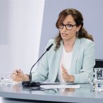 Mónica García asegura que el paciente ingresado en el Gómez Ulla por hantavirus está "casi asintomático"