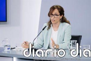 Mónica García asegura que el paciente ingresado en el Gómez Ulla por hantavirus está "casi asintomático"