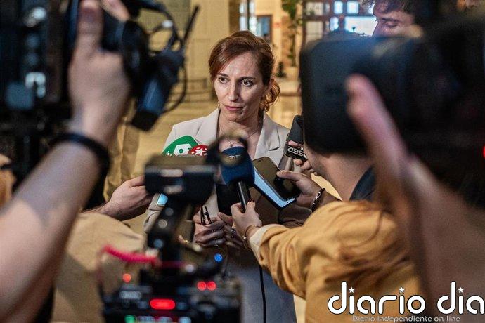 Mónica García dice que "indicios" de Zapatero se "tendrán que probar" pero ve "innegable que no es muy ejemplarizante"