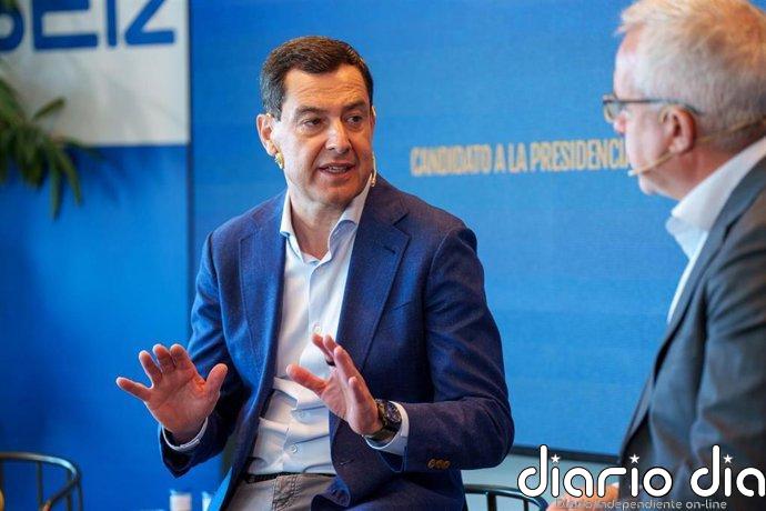 Moreno defiende su "prudencia" y vincula la reacción del alcalde de Adamuz sobre el accidente a "presiones" del PSOE