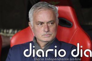 Mourinho: "No he tenido ningún contacto con el Real Madrid, pero luego tendré libertad para hablar con quien quiera"