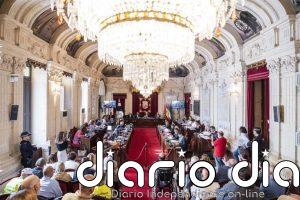 Movilidad, lucha contra narcotráfico, situación de bomberos, elecciones y vivienda, a debate en pleno de Málaga