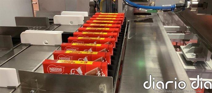 Nestlé rebaja a 43 los despidos en la plantilla de La Penilla, "decepcionada" con la oferta