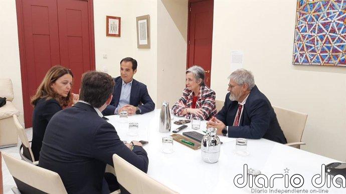 Nieto recibe a la consejera de Justicia de Comunidad Valenciana para "intercambiar experiencias sobre la reforma"