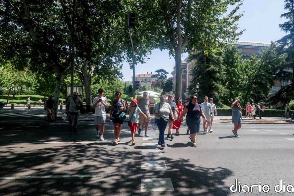Nuevo récord de población en España, con 49.687.120 habitantes en el primer trimestre de 2026, gracias a extranjeros