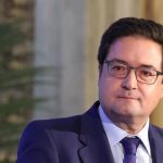 Óscar López acusa a Ayuso de ir a México "a provocar" y a "hacer el ridículo con el dinero de los madrileños"