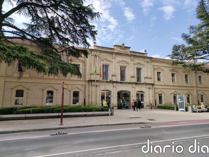 Piden 4 años y 8 meses de prisión para un acusado de robar cuatro veces en tres días en varias viviendas en Logroño