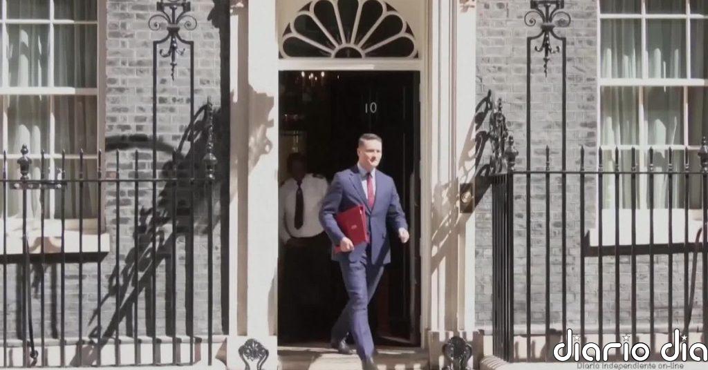 Profunda crisis en el Partido Laborista británico que deja al gobierno en la cuerda floja