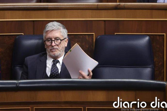 PSOE y Sumar acusan al PP de usar la muerte de los guardias civiles de Huelva para intentar reprobar a Marlaska