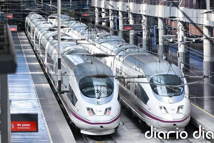 Renfe provocó un sobrecoste de 20 millones en un contrato de trenes por exigir unas medidas incompatibles con la vía