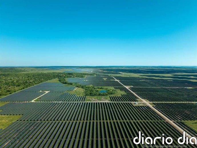 Repsol inicia operación comercial de proyecto solar de 825 MW en EEUU y supera los 2 GW 'verdes' en el país
