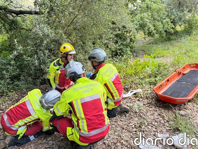 Rescatado en Jaén un hombre que estaba herido en una hondonada en el paraje de Jabalcuz
