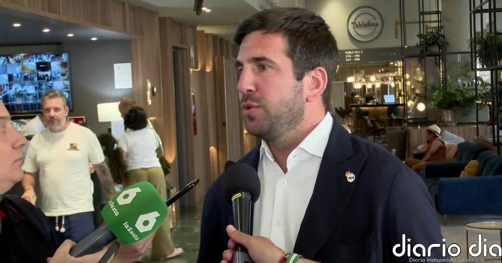 Riquelme anuncia que dará a conocer los nombres de dos fichajes de “estrellas” la próxima semana