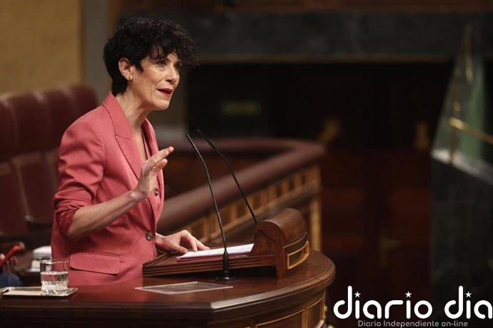 Saiz reivindica la regularización de migrantes como "oportunidad única" y PP dice que es una política "equivocada"