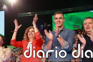 Sánchez aúpa a Montero como próxima presidenta andaluza al cerrar campaña del 17M: "Será un honor recibirte en Moncloa"