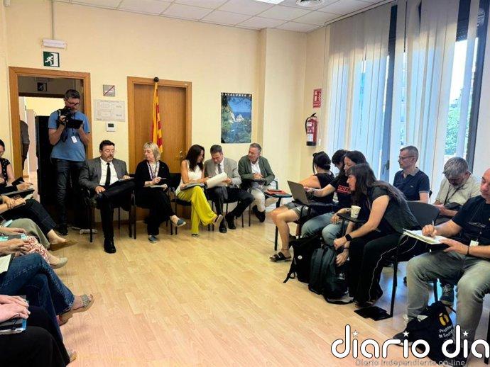 Se atrasa una hora la reanudación de la mesa de Educació a petición de Ustec·Stes y Aspepc·Sps