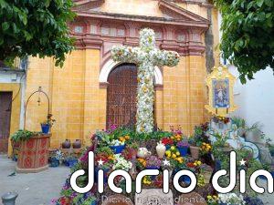 Segundo día de Cruces en Córdoba se salda con más de 300 denuncias, la mayoría por botellón y miccionar en vía pública