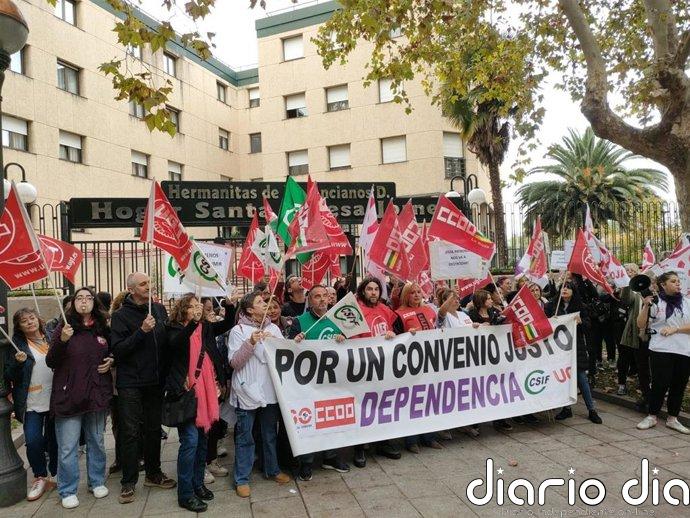 Sindicatos indican que la Patronal de Residencias sigue bloqueando la firma del convenio por no asumir lo acordado