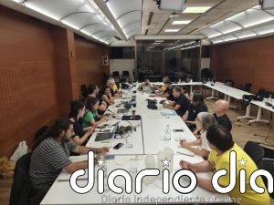 Sindicatos pasarán la noche en la sede de Educació y se emplazan a una mesa con Niubó este viernes