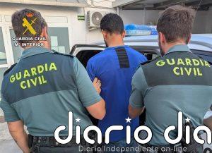 Sucesos-. La Guardia Civil detiene en Beniel a un joven dedicado a cometer robos con violencia e intimidación