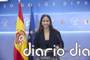 Sumar denuncia "perfilados raciales" y detenciones que "imposibilitan" a migrantes acceder a la regularización