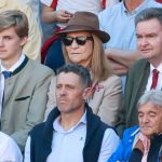Tarde de toros de doña Elena con los descendientes de la emperatriz Sissi en una fecha señalada para don Juan Carlos